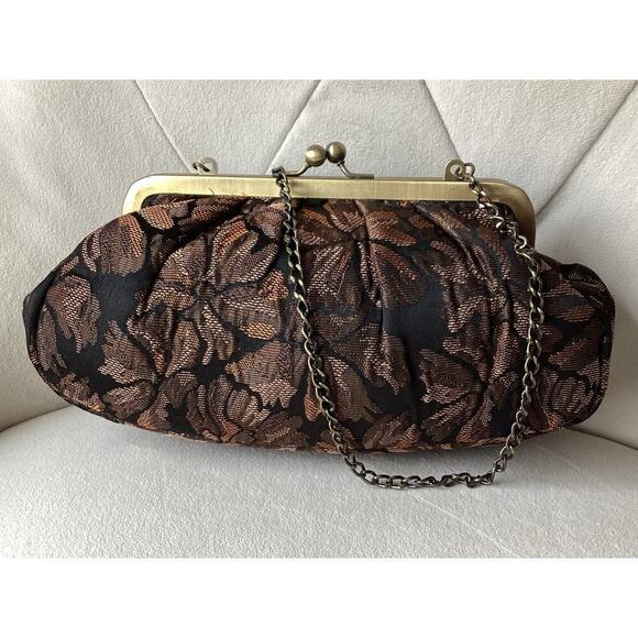 Vintage Joan Rivers clutch purse floral tapestry kisslock closure - Picture 1 of 4